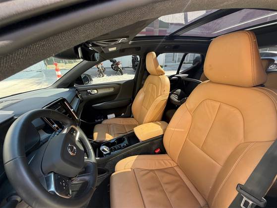 VOLVO XC40 1.5 T5 RECHARGE INSCRIPTION GEARTRONIC